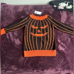 NWT pumpkin sweater size small Unique Vintage Halloween